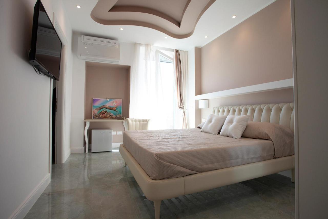 Cavalieri D'Oro Luxury House Ξενοδοχείο Άντζιο Εξωτερικό φωτογραφία