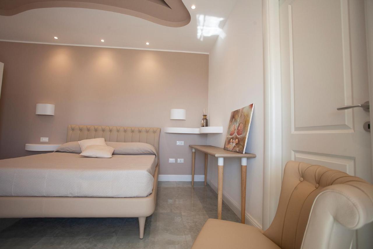 Cavalieri D'Oro Luxury House Ξενοδοχείο Άντζιο Εξωτερικό φωτογραφία