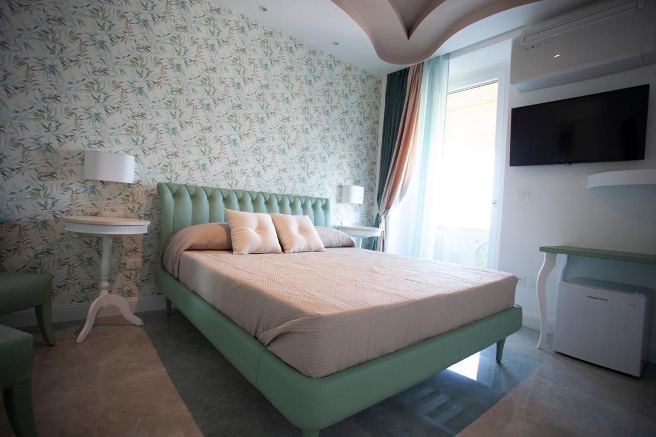 Cavalieri D'Oro Luxury House Ξενοδοχείο Άντζιο Εξωτερικό φωτογραφία