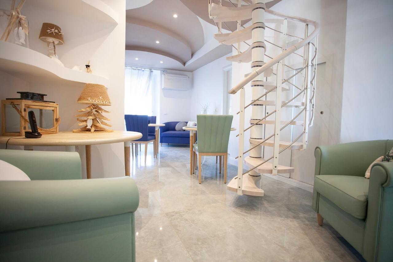 Cavalieri D'Oro Luxury House Ξενοδοχείο Άντζιο Εξωτερικό φωτογραφία